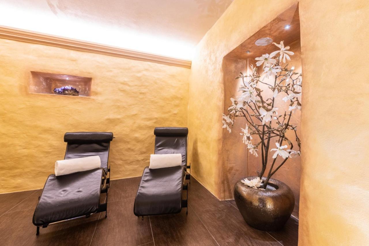 Hotel Cualmet - Aktiv Erholen Und Geniessen Tiefencastel Exteriör bild