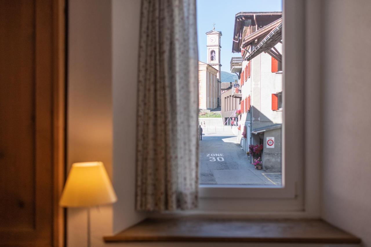 Hotel Cualmet - Aktiv Erholen Und Geniessen Tiefencastel Exteriör bild